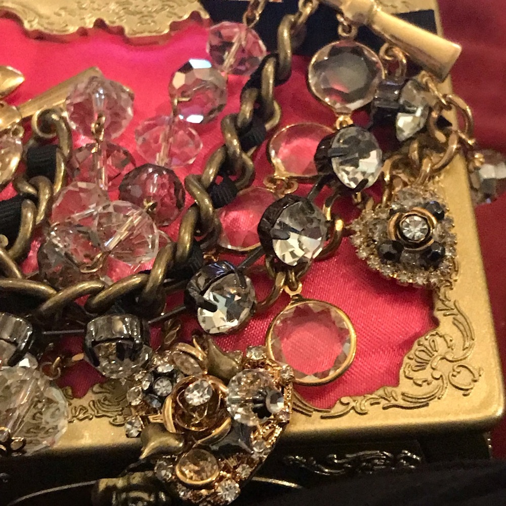 Vintage Crystal gold rose heart rhinestone chain charm bracelet Betsey Johnson